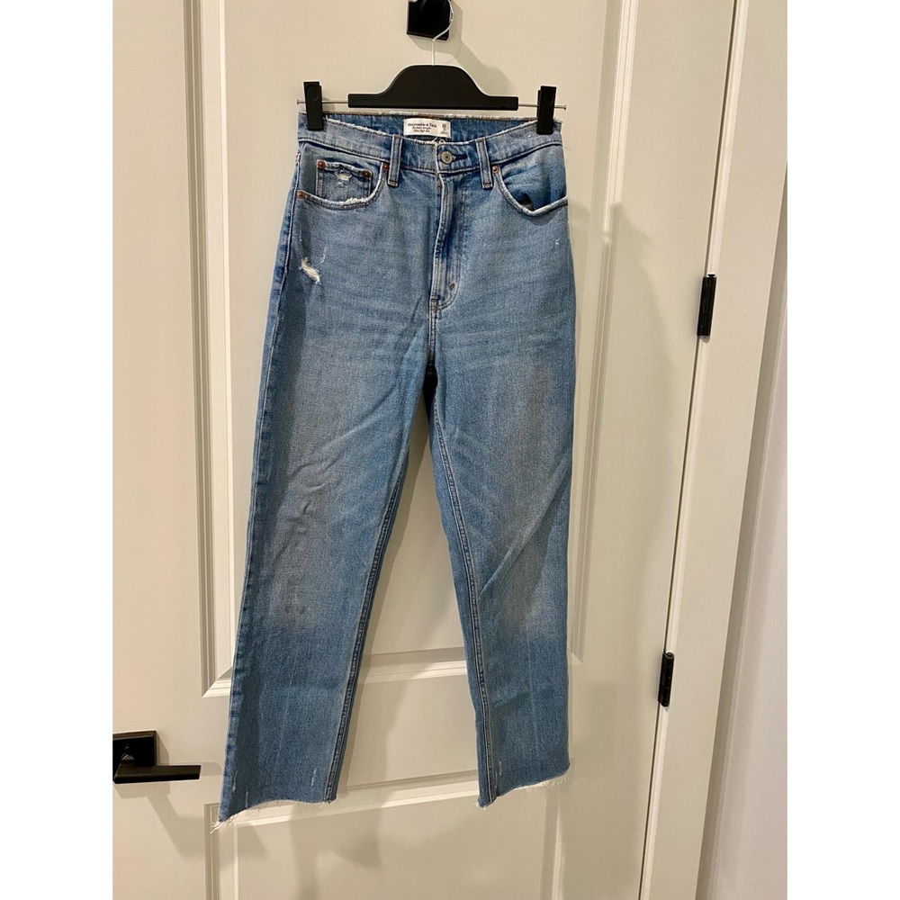 Abercrombie & Fitch 26r Jeans